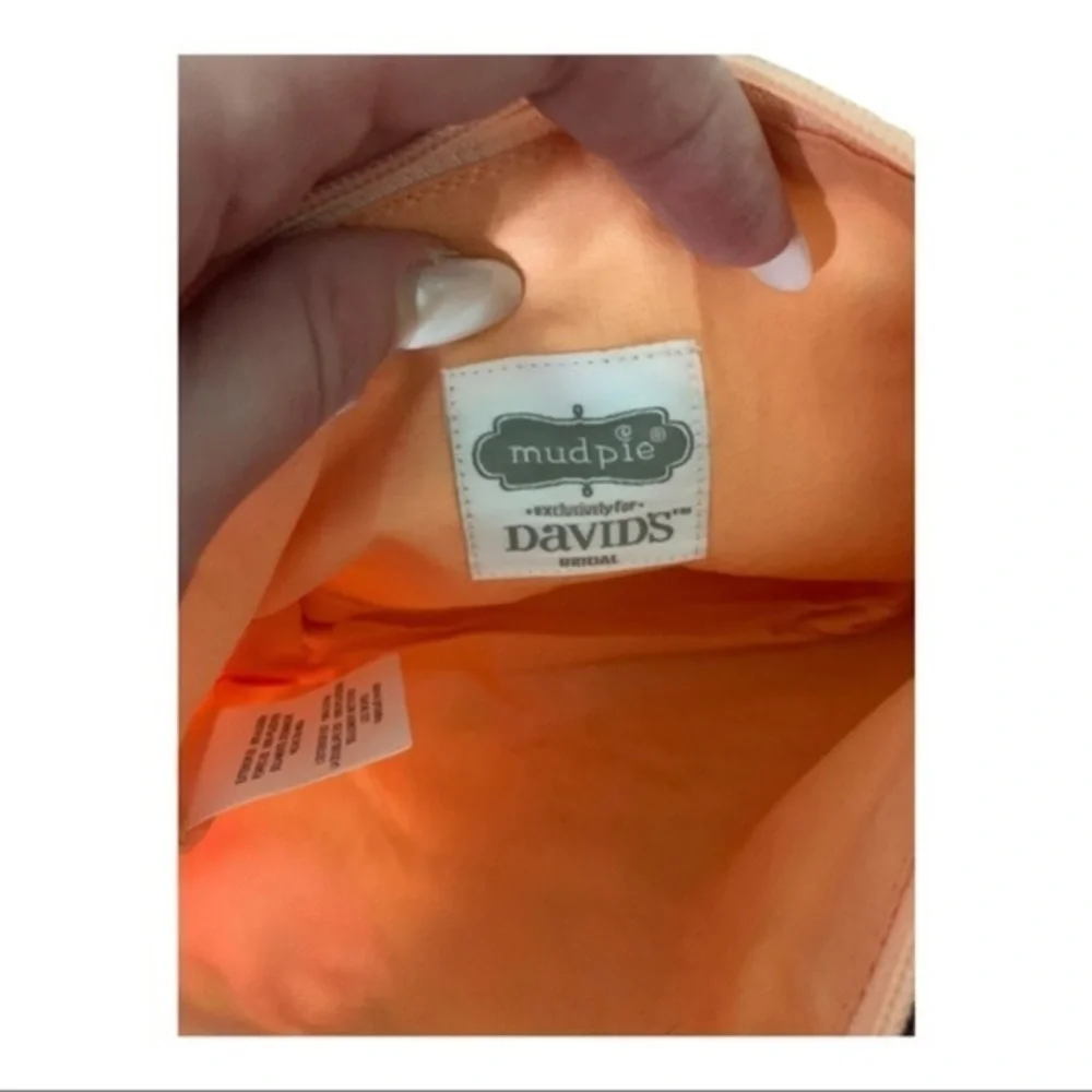 🔴NWT David’s bridal by Mudpie Maid of honor floral Makeup bag